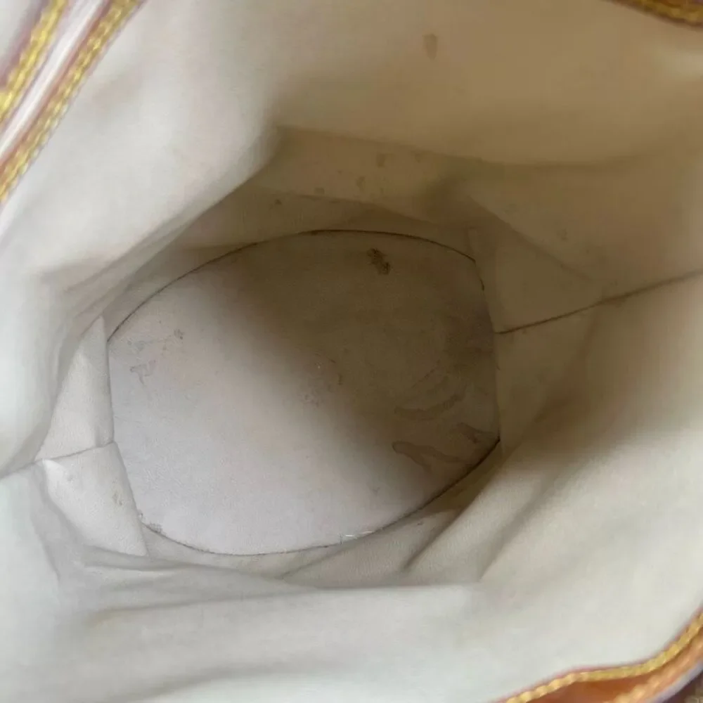 Louis Vuitton Women Pre-Loved Bag Very Good Condition